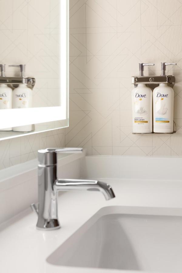 Holiday Inn Express Fremont By Ihg Extérieur photo