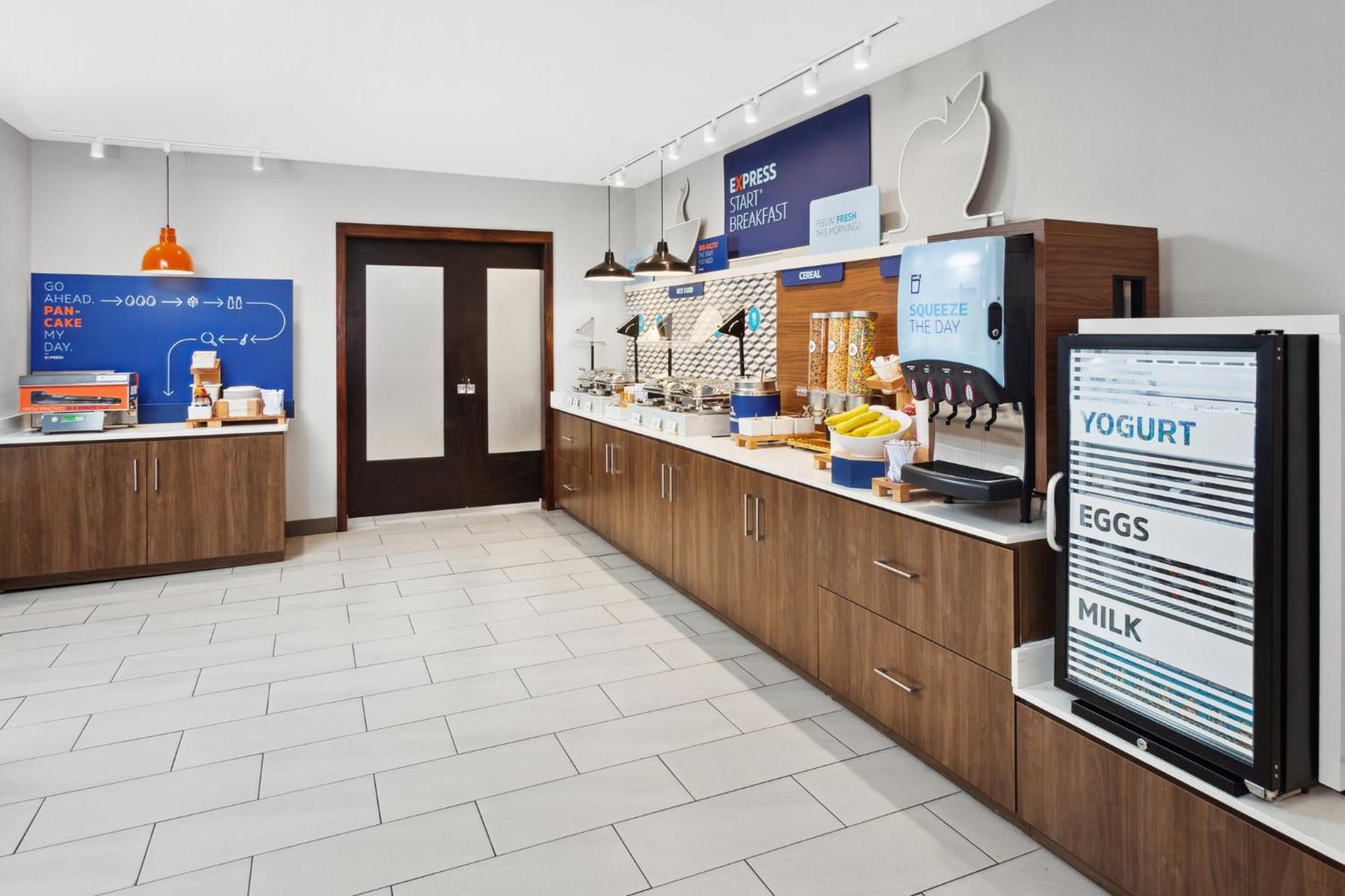 Holiday Inn Express Fremont By Ihg Extérieur photo